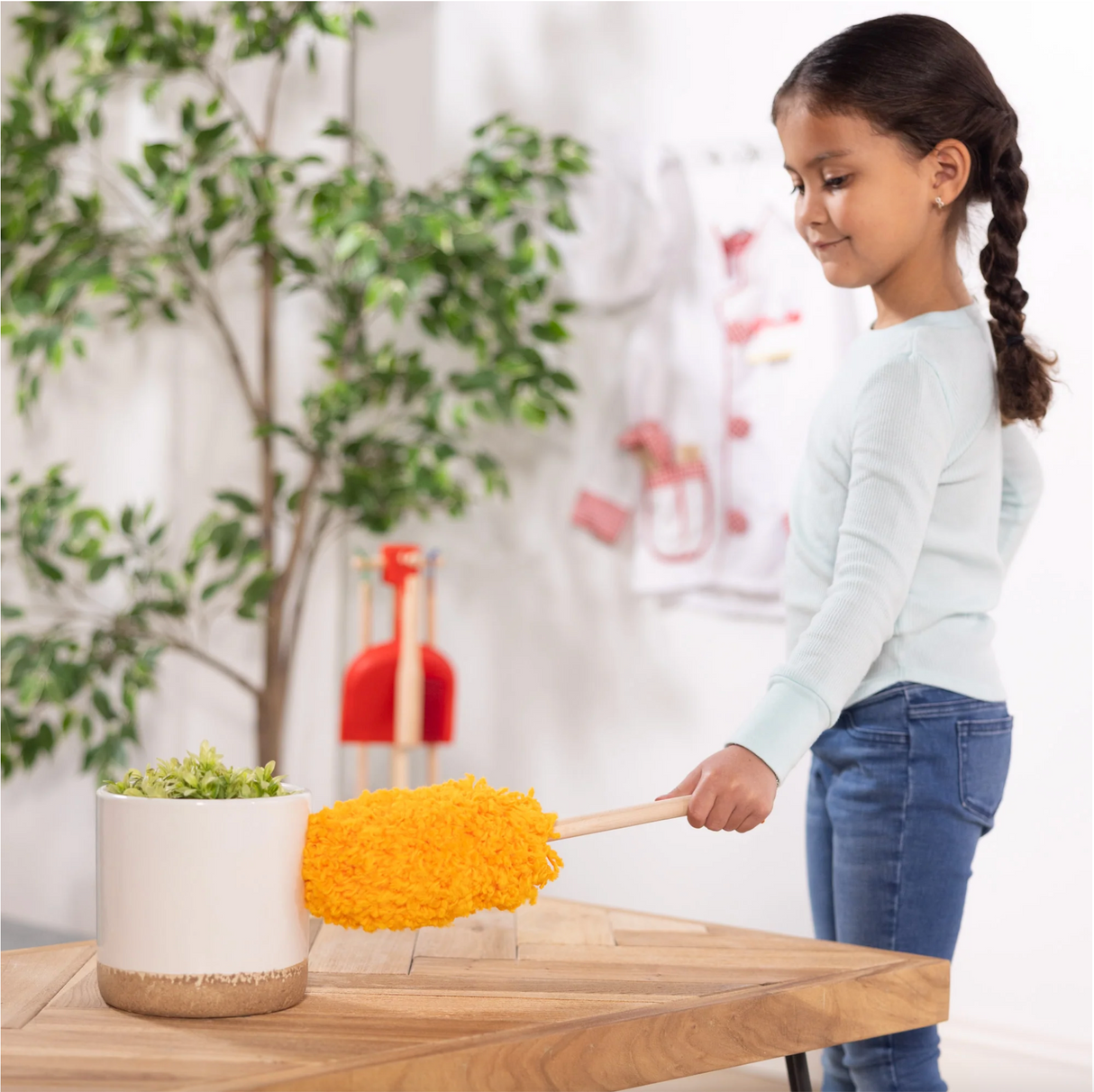 Melissa & Doug's Dust! Sweep! Mop! Cleaning Play Set