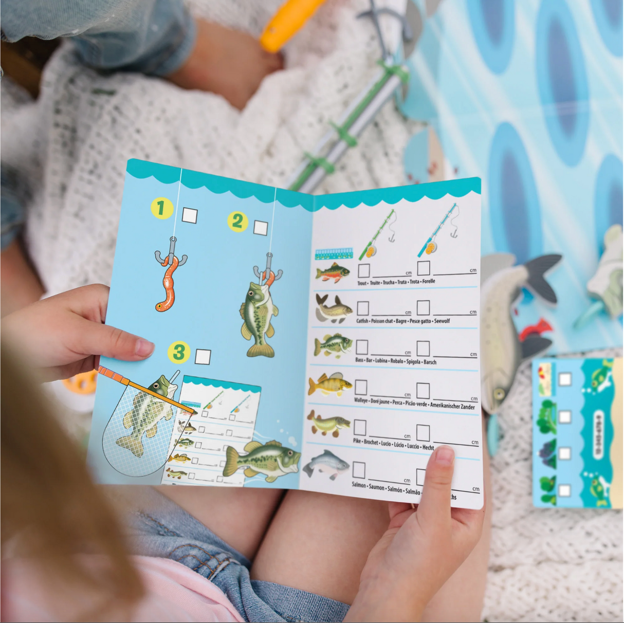Melissa & Doug's Let’s Explore Fishing Play Set