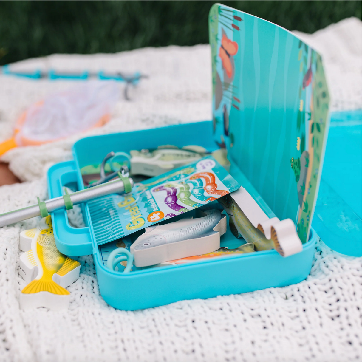 Melissa & Doug's Let’s Explore Fishing Play Set