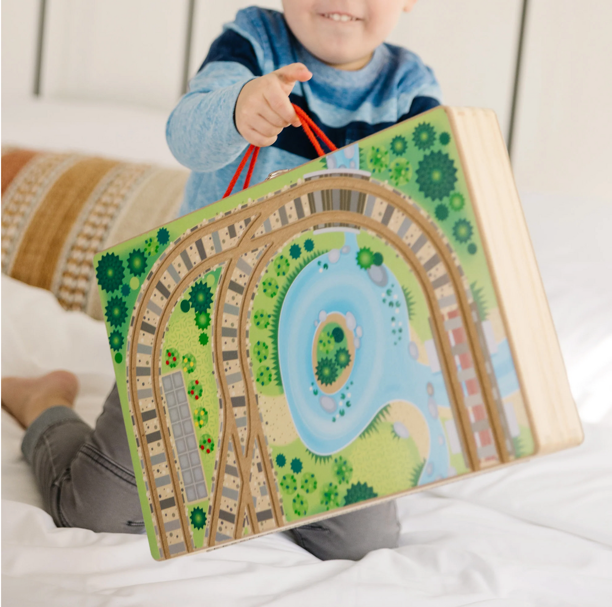 Melissa & Doug's Take-Along Railroad